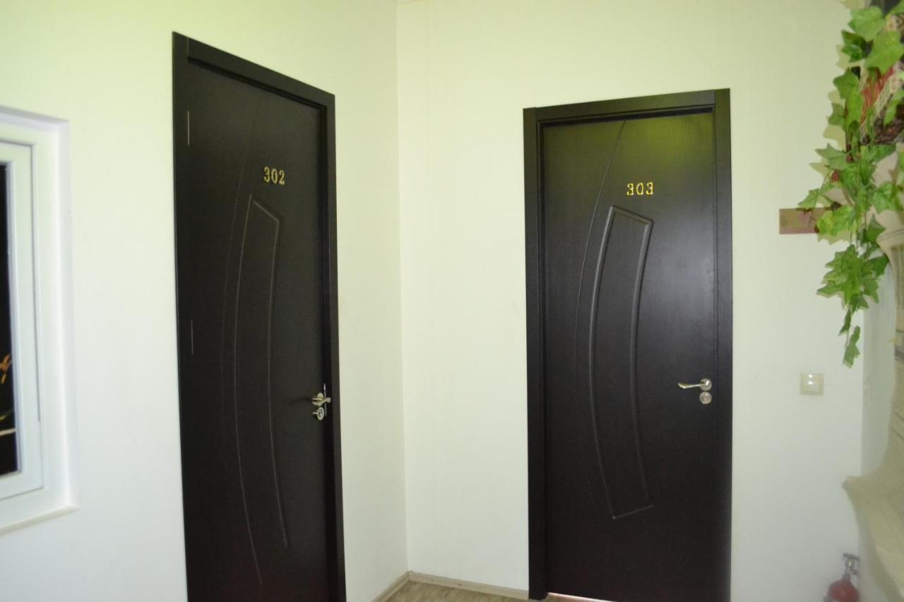 Hotel Rustaveli 36 Тбілісі Екстер'єр фото