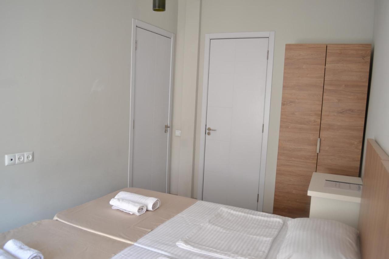 Hotel Rustaveli 36 Тбілісі Екстер'єр фото